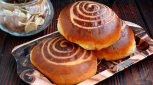 Не только очень вкусные, но еще и очень красивые. СДОБНЫЕ БУЛОЧКИ С ЗАВАРНЫМ КРЕМОМ