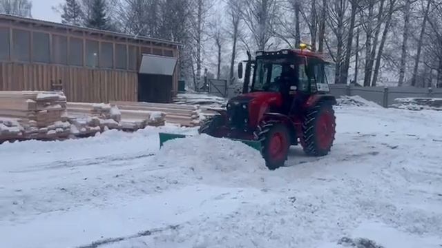 Бульдозерный отвал на МТЗ-82 Леспромресурс - видео в работе на тракторе МТЗ-82 смотреть онлайн
