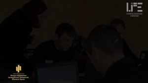 Ребята, с искренними улыбками принимали поздравления!
