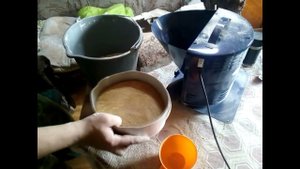 Пеку ячменный хлеб из цельного зерна