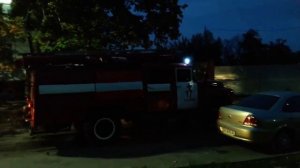 *SOVIET SIREN* Fire trucks responding with SGU-60 in Kharkiv