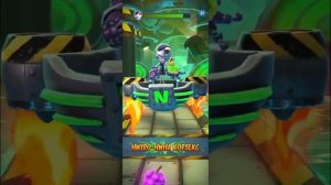 Краш Бандикут:Со всех ног!/Crash Bandicoot:On the run! Нинка Кортекс!/Nitro Nina Cortex