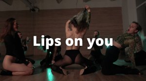 Lips on You - Maroon 5