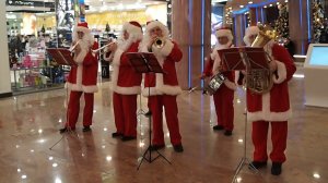 Оркестр Деда Мороза в работе.... Как это было...