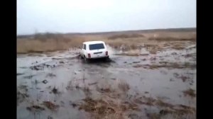 Лада Нива 2016. 4х4 Нива по бездорожью полный привод грязь джиппинг и ее возможности