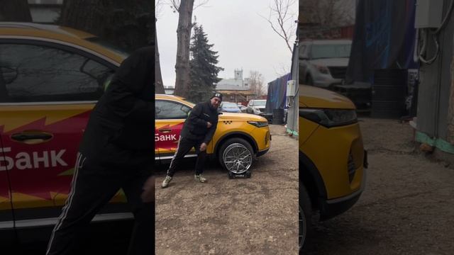 Chery Tiggo 7 Pro Max на примерке дисков в 19-ом диаметре #примеркадисков #chery #литы