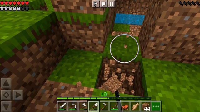Даник играет в Майнкрафт выживание