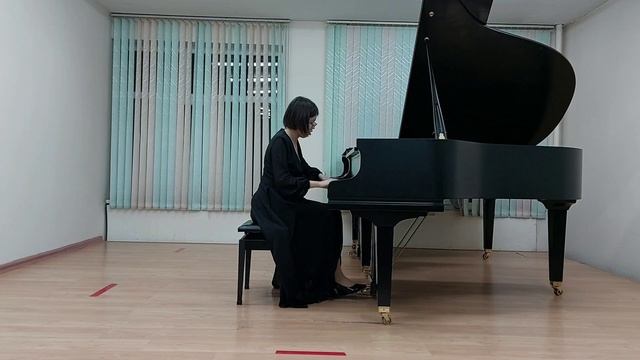 П.И.Чайковский "Средь шумного бала "- транскриптиция А.П. Исаковой,исп. Акмолдаева Аружан смотреть онлайн