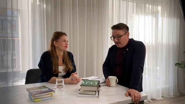 Подкаст про книги 1. Книга  "Тень как ресурс"
