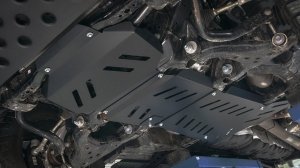 Установка защиты картера двигателя и КПП BMS для Тойота Тундра 2022-2024