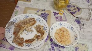 Хоть и болеешь,а ужин по расписанию.