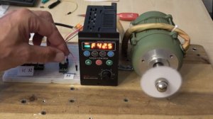 Frequenzumrichter T13 750W 12 H