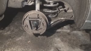 Что бывает, когда оставил ручник на морозе