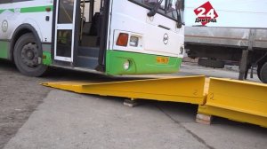 Через мост по аппарели готовимся к ремонту Императорского