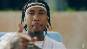 Tyga - Whip ft. Snoop Dogg, P-Lo (Music Video)