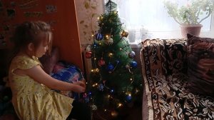 Влог.Украсили ёлочку.