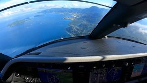 Legacy 500 landing Seychelles