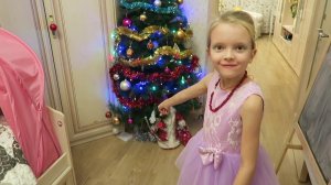 Наша ЧЕТВЕРТЬ-ЁЛКА!  Нарядили елку к Новому году!