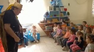 " Прилетит вдруг Волшебник"...