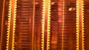 Химическая закалка стекла (chemical hardeningf glass)