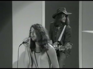 Deep Purple. "Strange Kind Of Woman" . (1971)