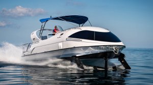 Glass bottom boat LOOKER 370. The latest addition to model line.