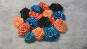DIY Как  сделать розы из атласной ленты. Мастер класс / Ribbon roses