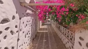 Пешая экскурсия по САНТОРИНИ, Fira, Греция, иммерсивное видео