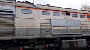 "Со скоростью черепахи"! Тепловоз 2ТЭ10М-2161 на подъезных путях!!