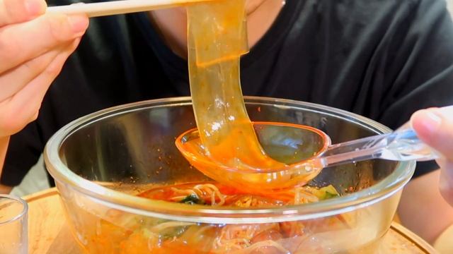 [자막] 마라탕엔 소주🤤 같이 먹어요 (먹방, 음주먹방, MUKBANG, Eating show) смотреть онлайн