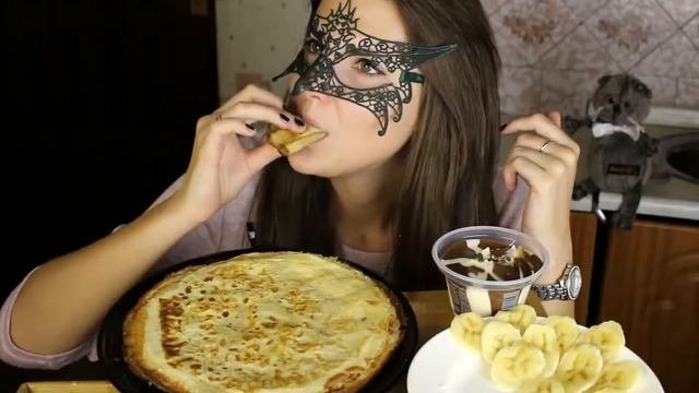 MUKBANG/EATING ~ NO ASMR!