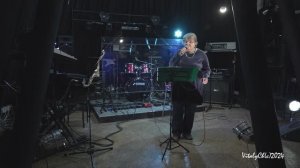 Вокальная студия "Different", руководитель Лариса Фёдорова. Поёт Инна Анташкевич