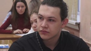 В Абакане будущие выпускники написали итоговое сочинение.