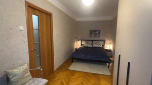 2 комнатная квартира на 2 этаже