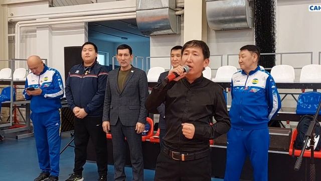 Чурапчыга олорон эрэ волейболга күрэх ыытылынна
