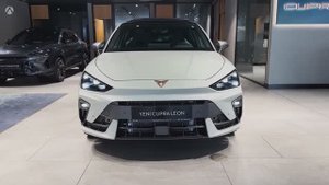 CUPRA Leon Hatchback 2025 обзор