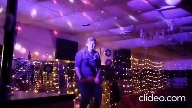 Рок музыка.