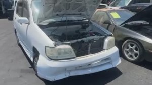 SY569 NISSAN CUBE AZ10-272253 CGA3DE AT