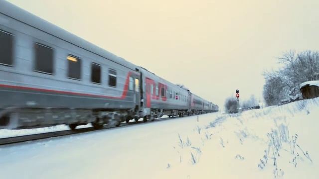 ТЭП70-0432 близ станции Вельск