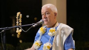 Преданное служение в материальных гунах и шуддха--саттва.