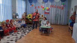 Концерт в честь года России и года Семьи. Сахалин, Березняки. Детский сад "Искорка".