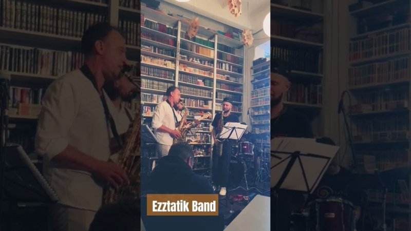 #ezztatikband #ezztatikmusic  #groovejazz #jazzfusion #jazzmusic