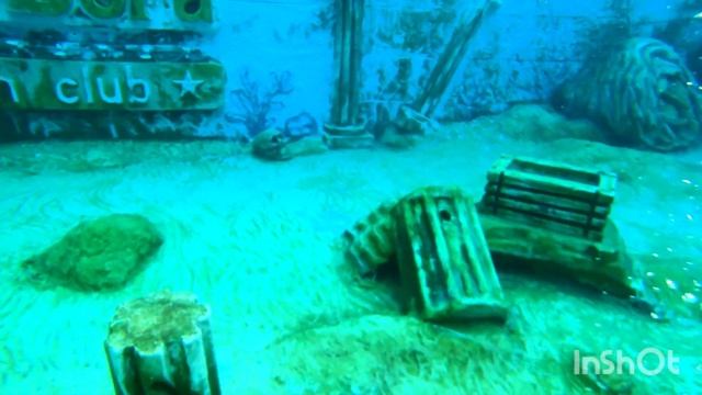 Панорамный бассейн в BORA BORA ANAPA смотреть онлайн