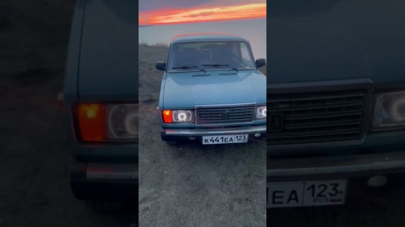 красота #жига#ваз#ваз2107#жигули#2107#shorts#short#shortvideo#авто#закат#красиво#красота#малиновый