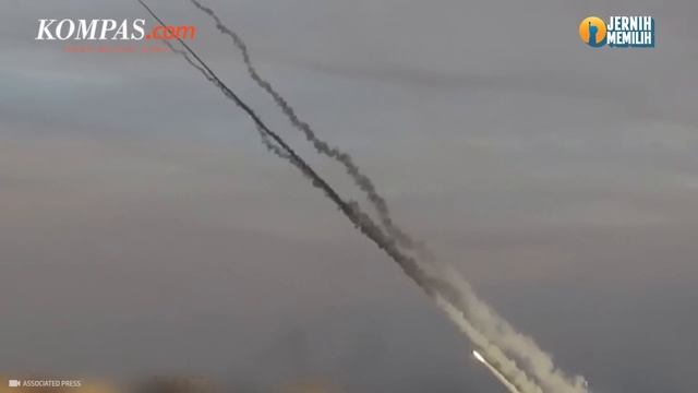 Brigade Al Qassam, Pasukan Khusus Hamas yang Tembus Israel смотреть онлайн