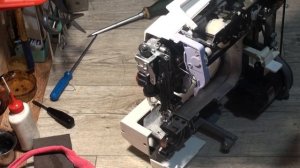 Швейная машина Janome VS54S.