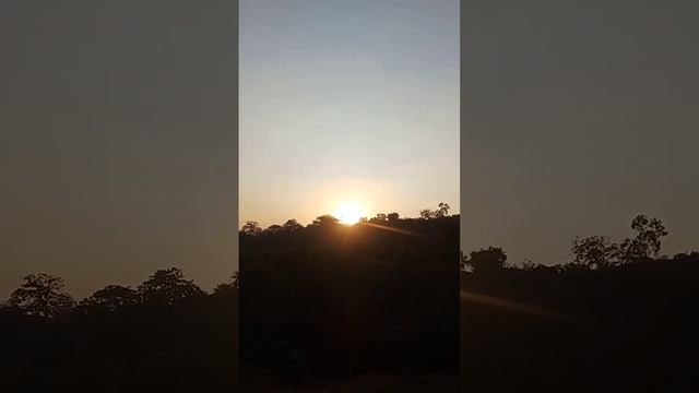 sunsets in village... смотреть онлайн