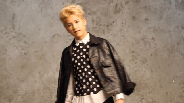 [BTL] 큐엘 (Q.L) 투지(TOO-G) 자켓 촬영 비하인드컷 смотреть онлайн