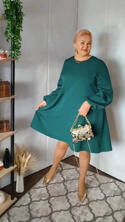 КАК ОДЕТЬСЯ на НОВЫЙ ГОД 2025! СТИЛЬНЫЕ ПЛАТЬЯ Plus Size с Wildberries! НОВОГОДНИЕ ОБРАЗЫ ПЛЮС САЙЗ