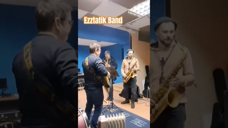 Ezztatik Band rehearsal #ezztatikband #picturesofrain #jazzfusion